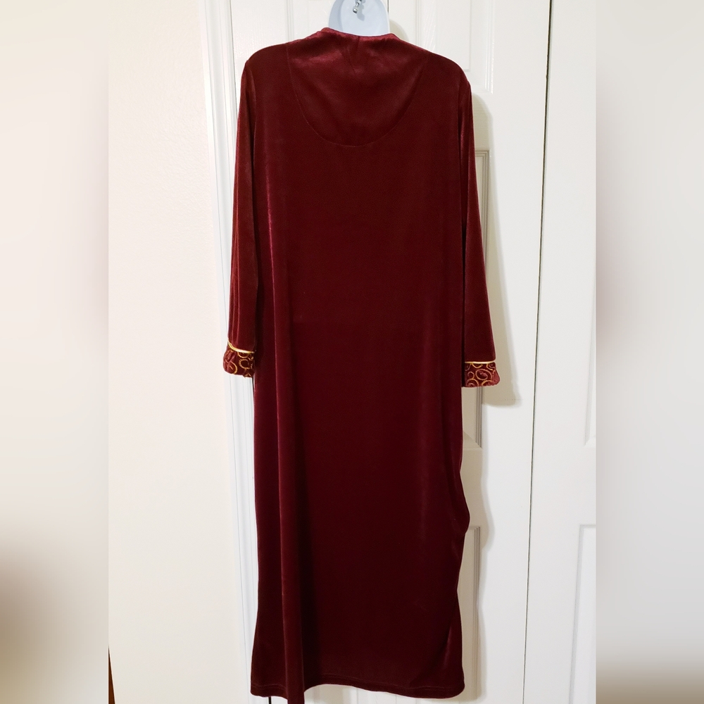 Zip Front Robe S - Picture 3 of 5